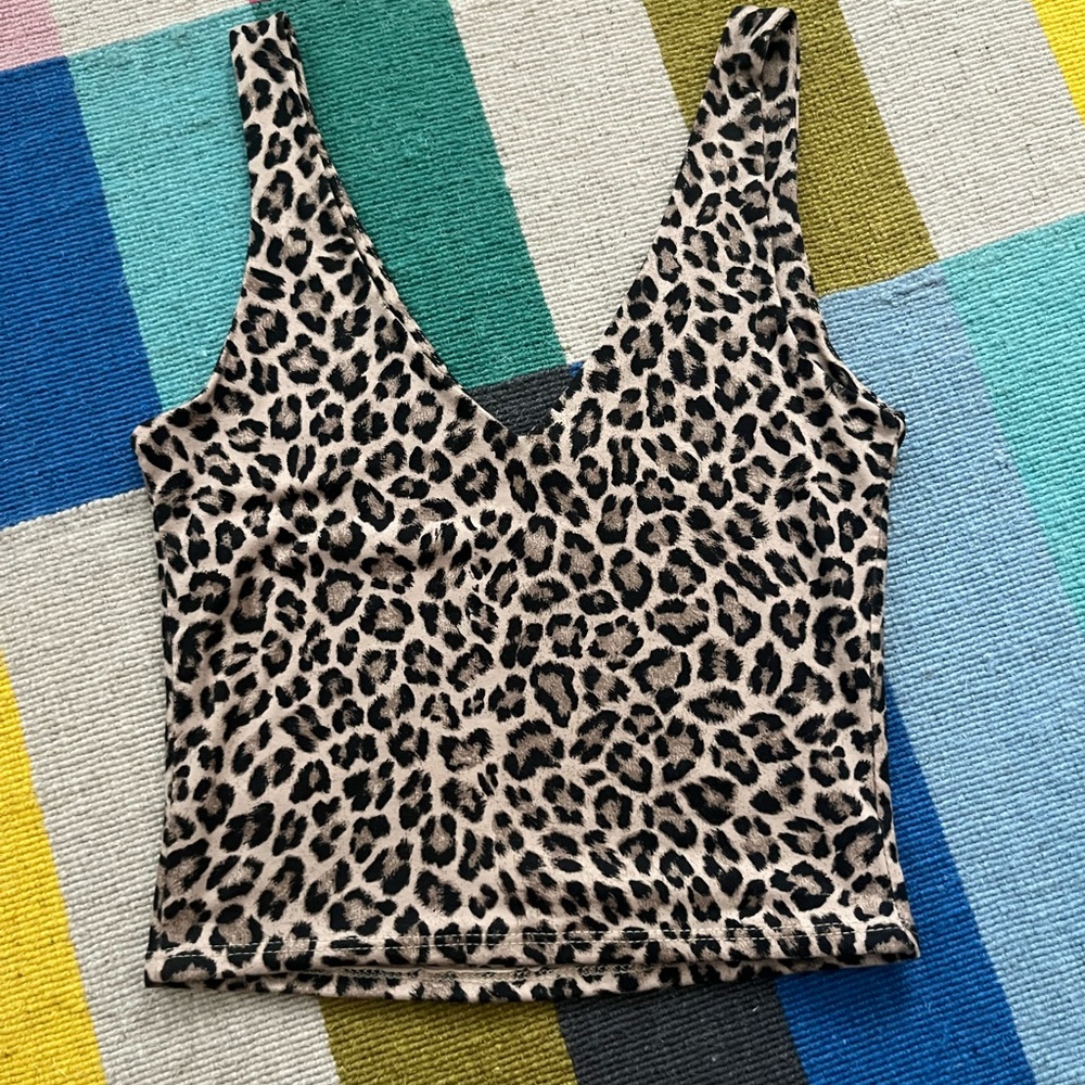 Leopard Print V-Neck Tank Top - Beige/Black
